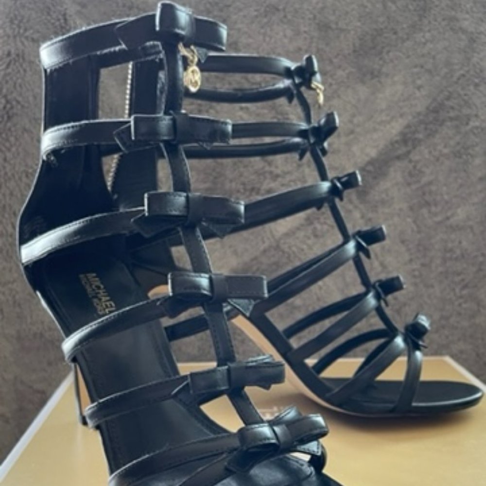 Michael Kors - Black Heels Size 7M